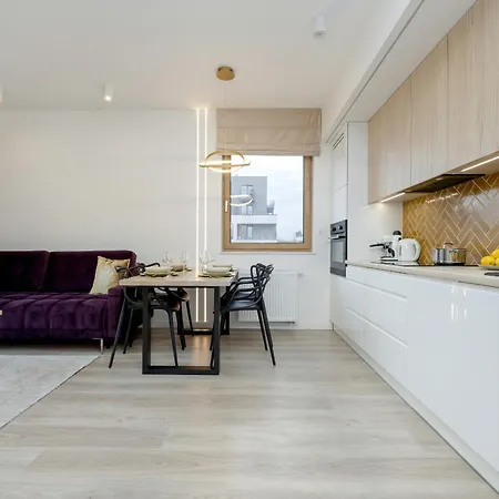 Mokotow Stylish With Parking & Balcony By Renters Prestige Warsaw