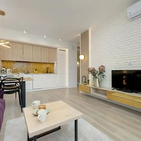 Lägenhet Mokotow Stylish With Parking & Balcony By Renters Prestige