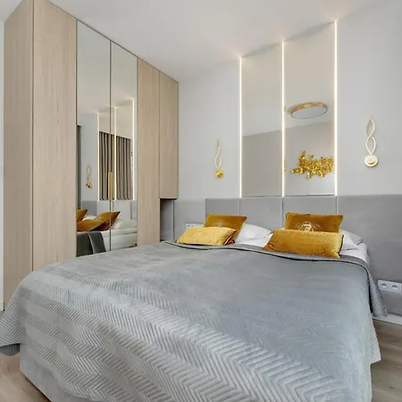 公寓 Mokotow Stylish With Parking & Balcony By Renters Prestige 华沙